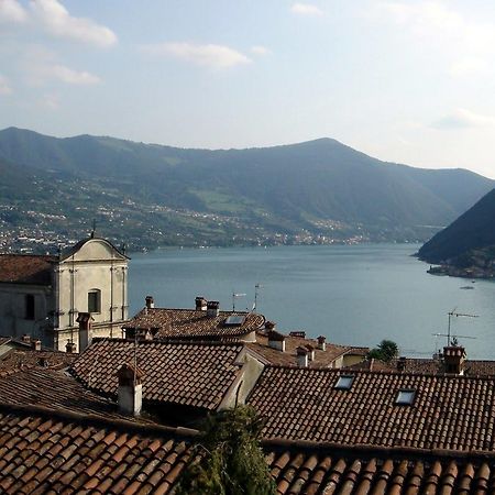 Casa Madali' - Nel Borgo Apartment Marone Luaran gambar