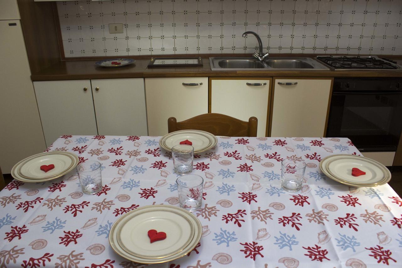 Casa Madali' - Nel Borgo Apartment Marone Luaran gambar